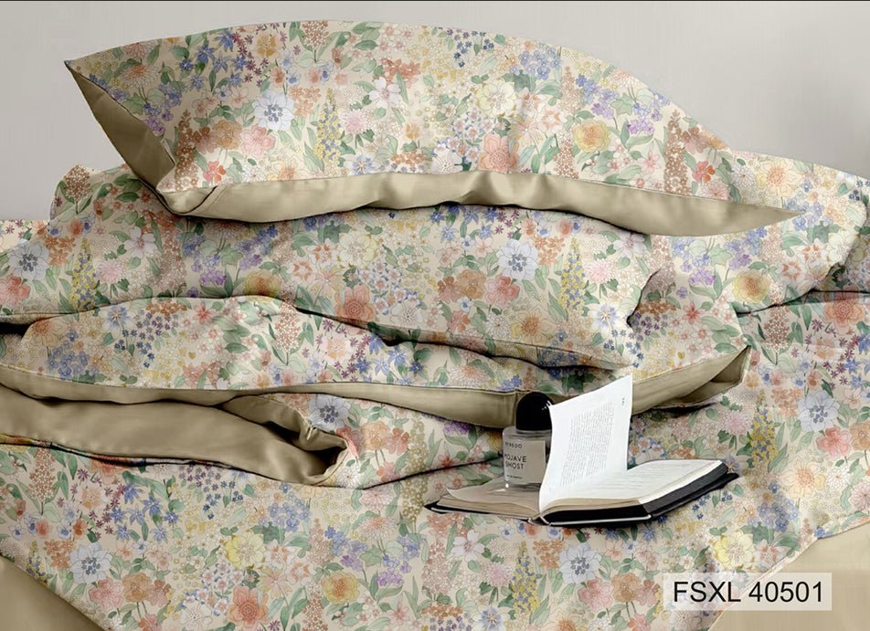 Ivory pastel cottage garden floral with sage border, Four Seasons 350TC FSXL 40501