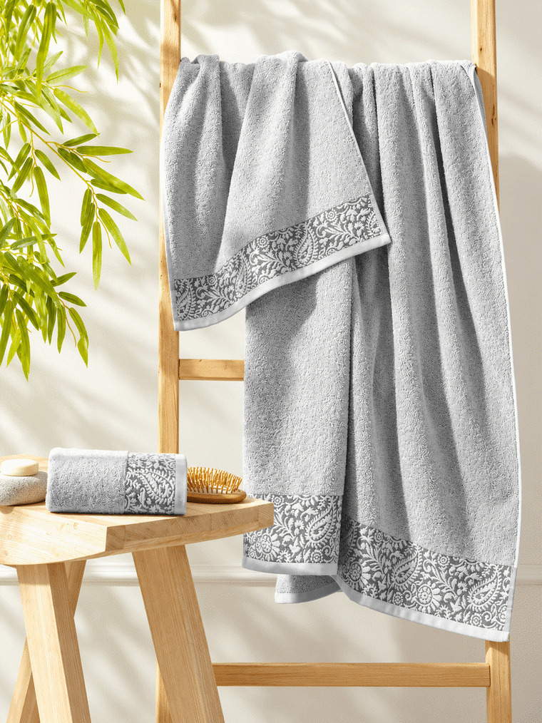 Picasso 3-Piece Towel Set Floral Border