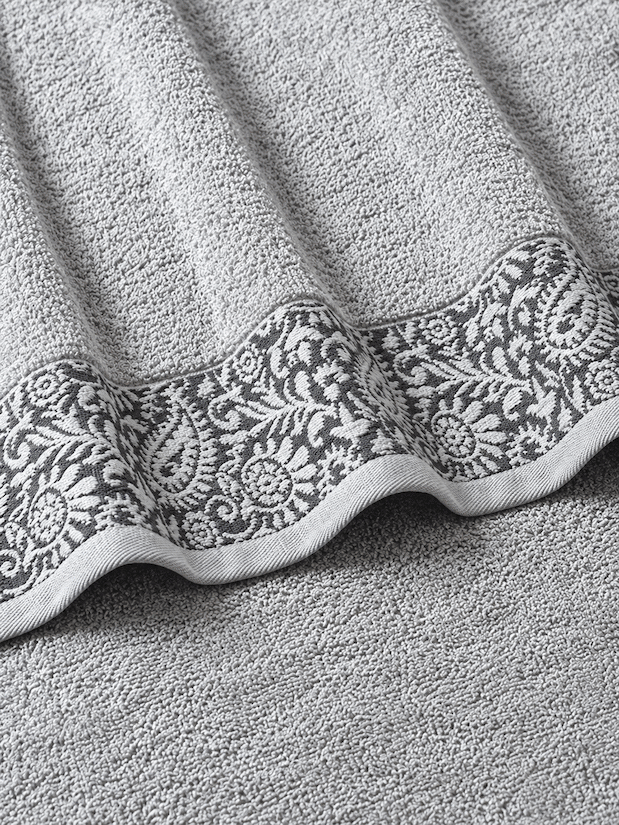 Picasso Bath Towel - Floral Border