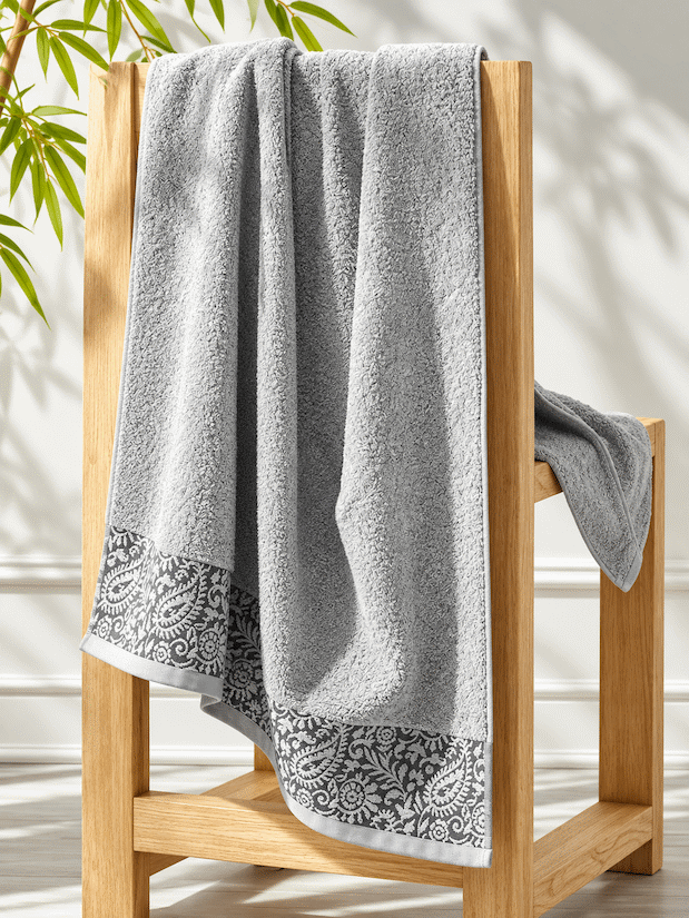 Picasso Bath Towel - Floral Border