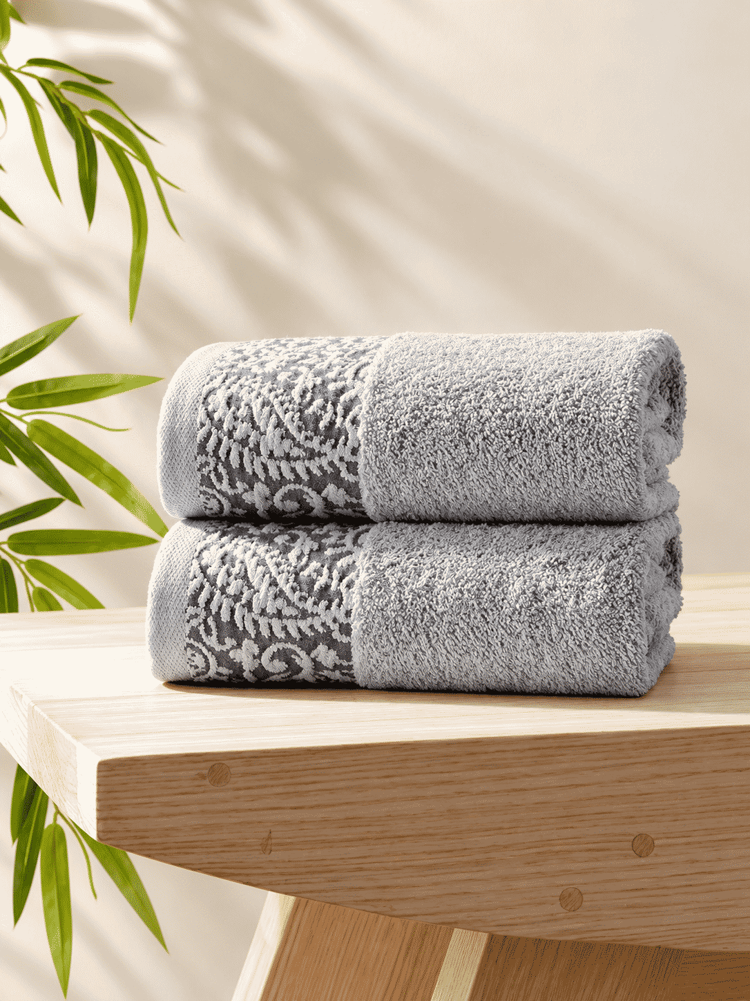 Picasso Hand Towel Floral Border