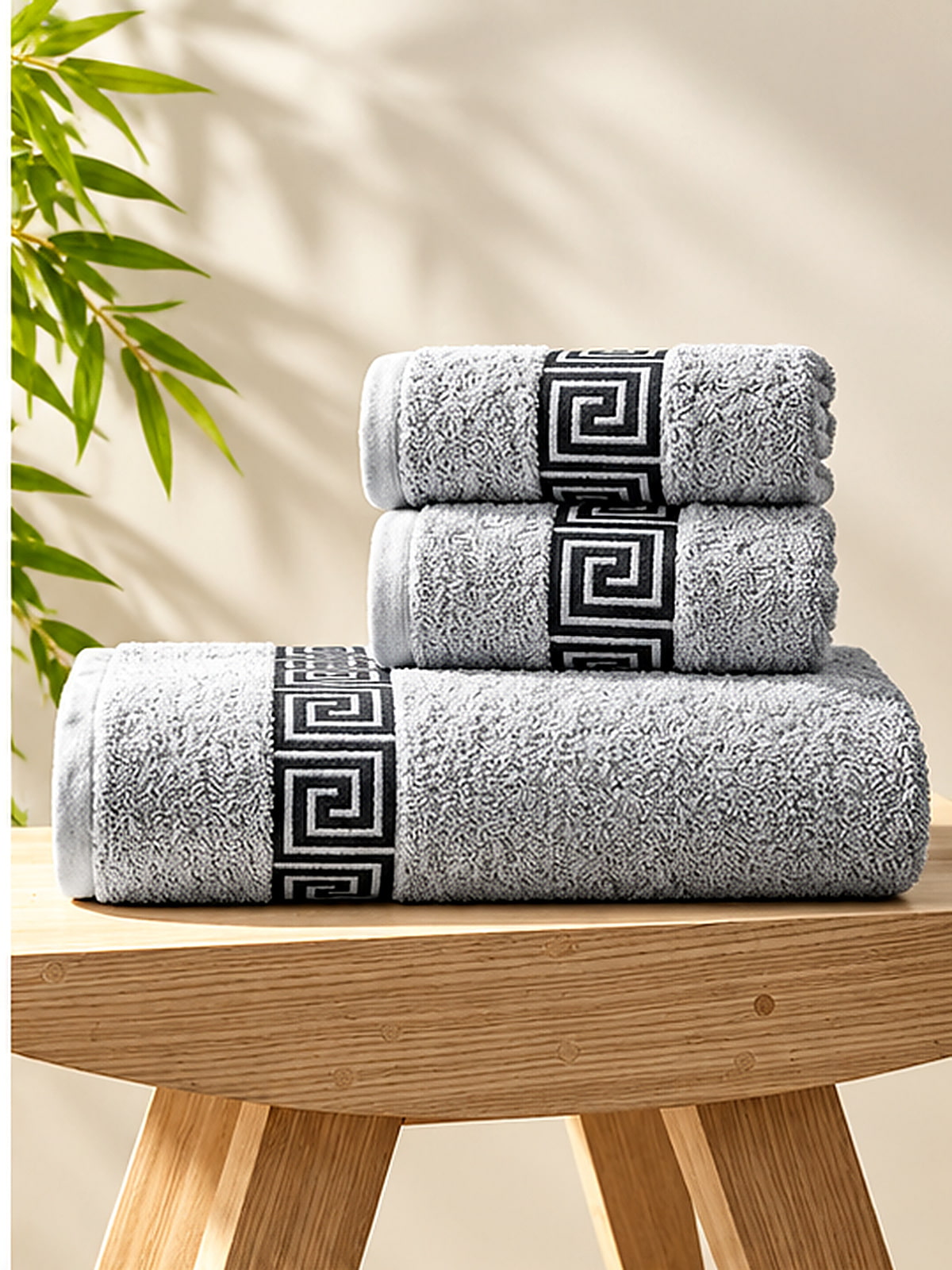 Picasso 3-Piece Towel Set Greek Key Border
