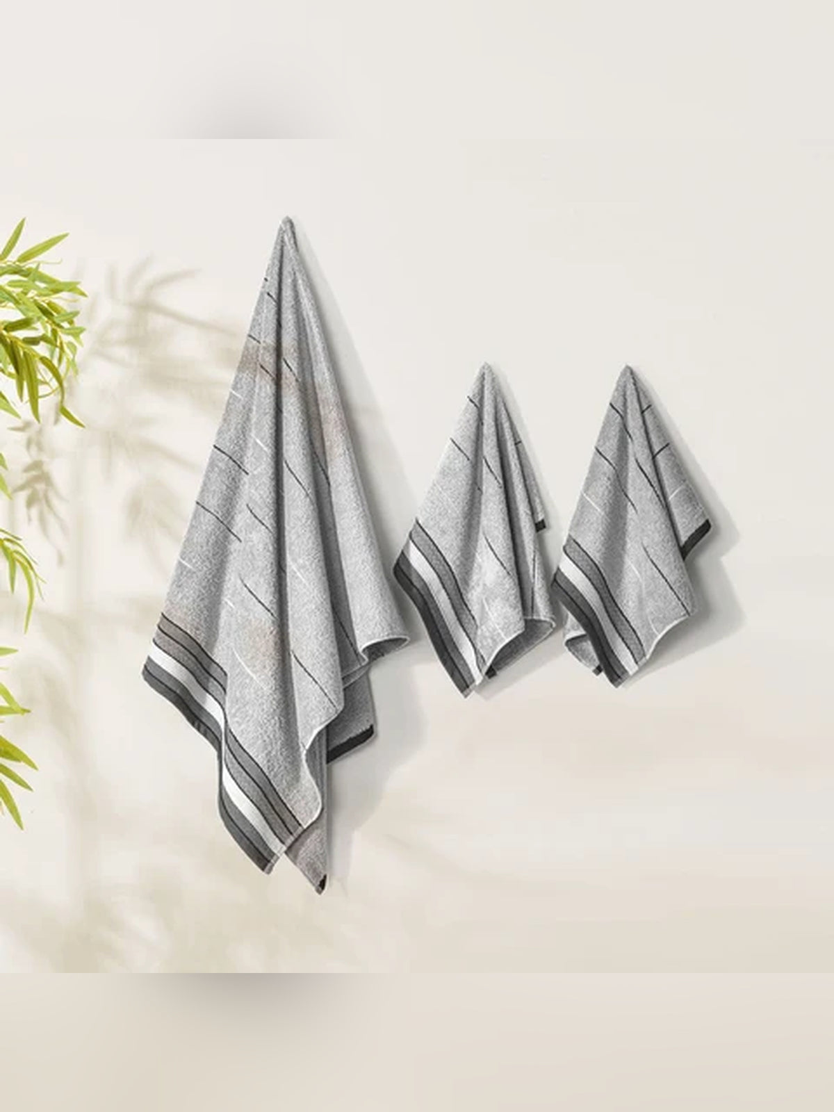 Picasso 3-Piece Towel Set Linear Border