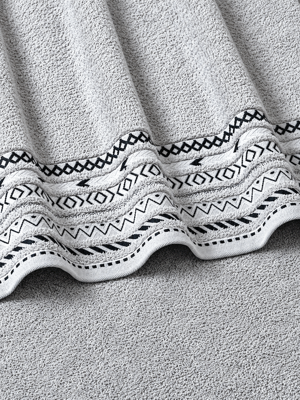Picasso Hand Towel Tribal Border