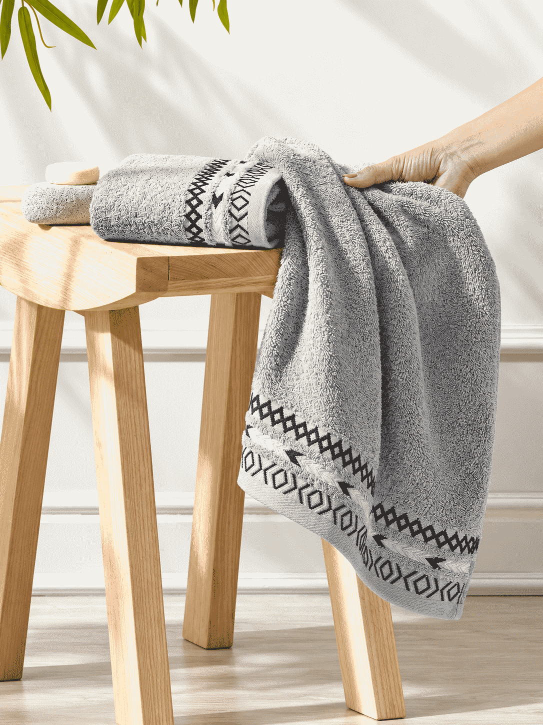 Picasso Hand Towel Tribal Border