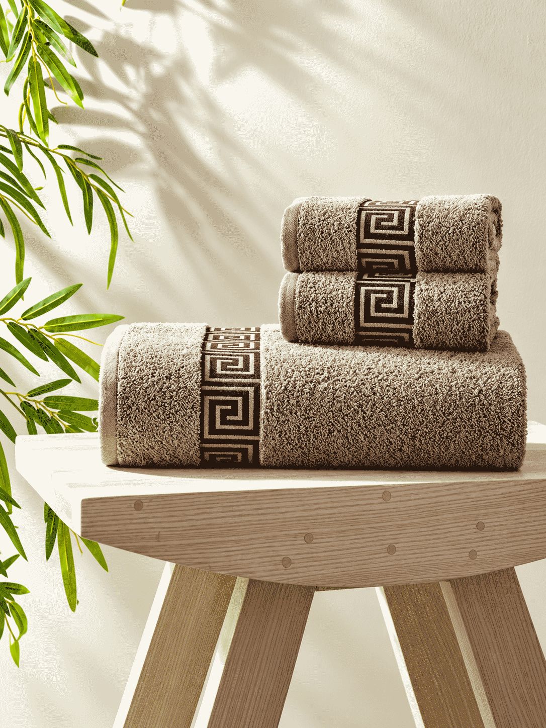 Picasso 3-Piece Towel Set Greek Key Border