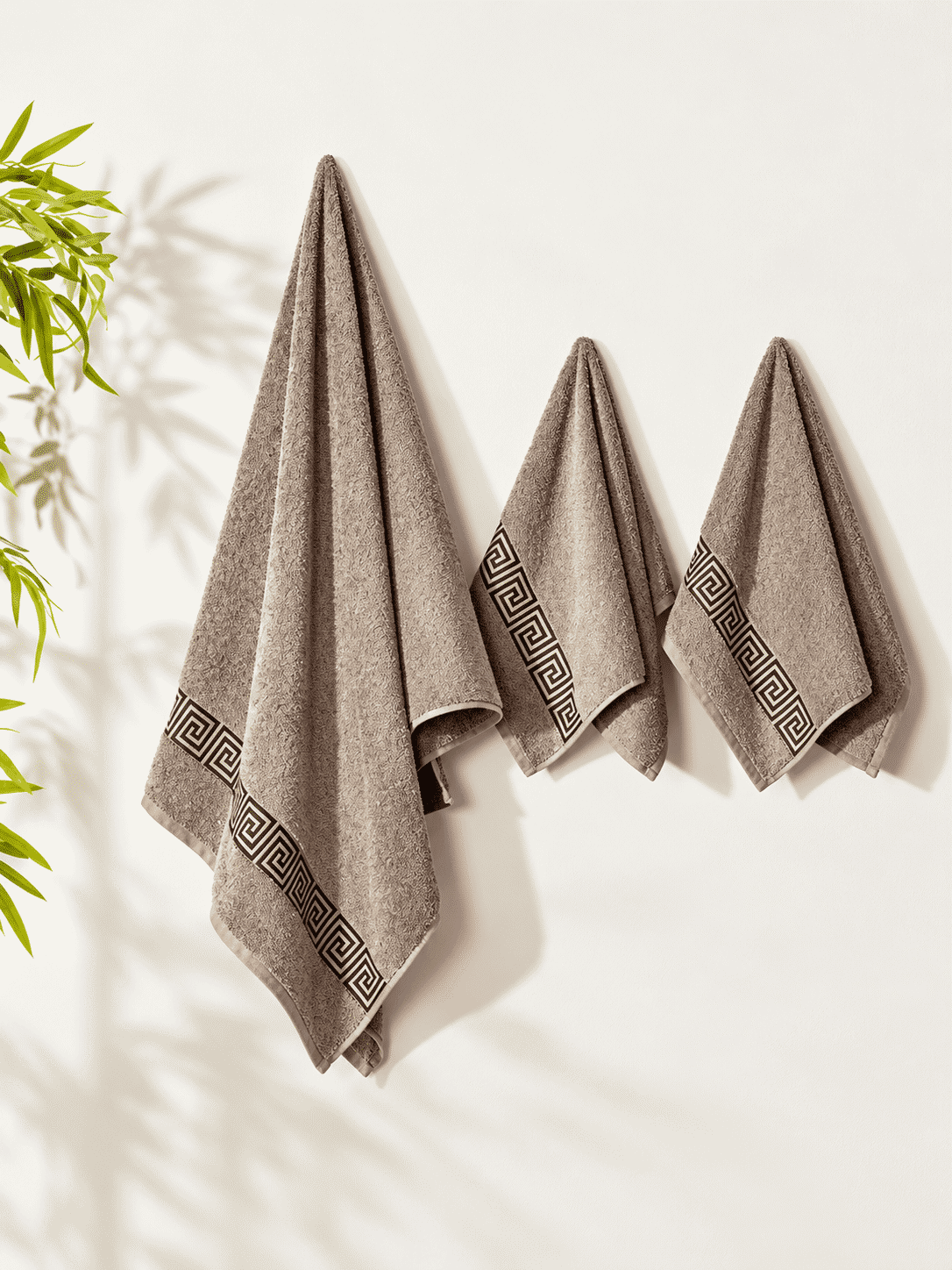 Picasso 3-Piece Towel Set Greek Key Border