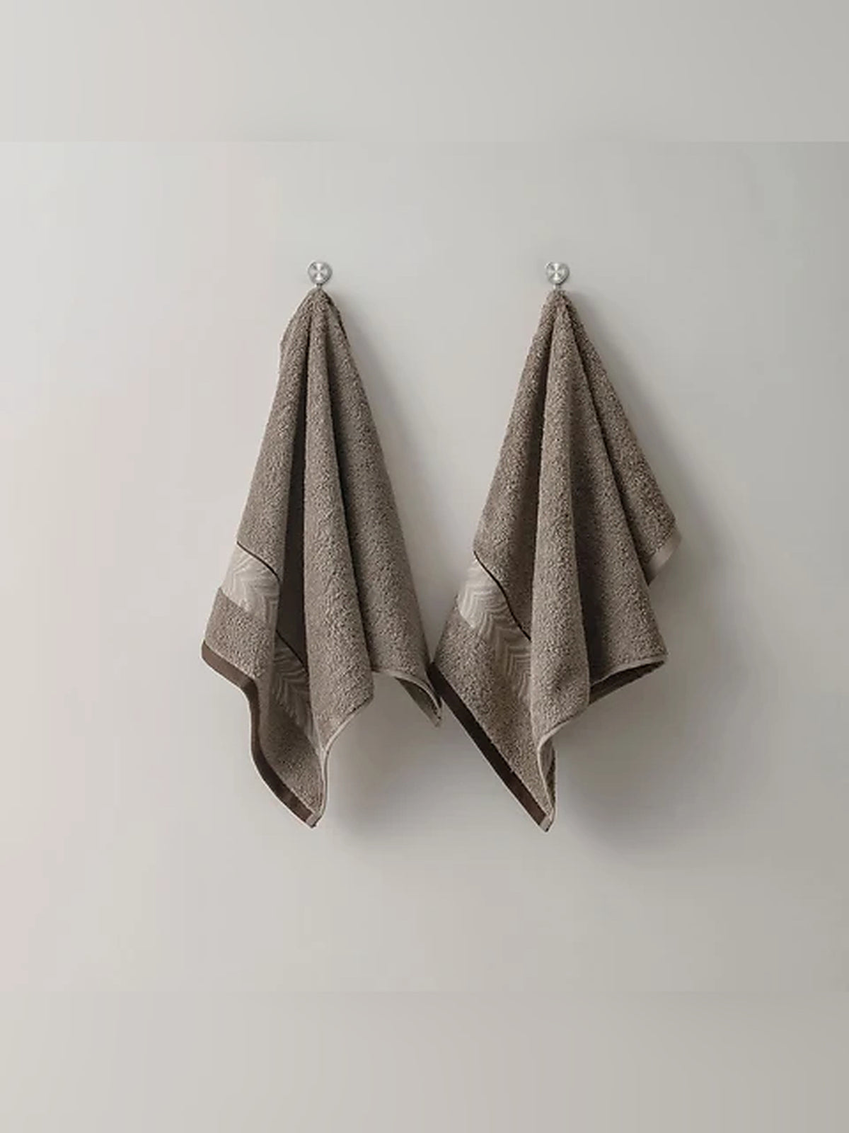Picasso Hand Towel Herringbone Border