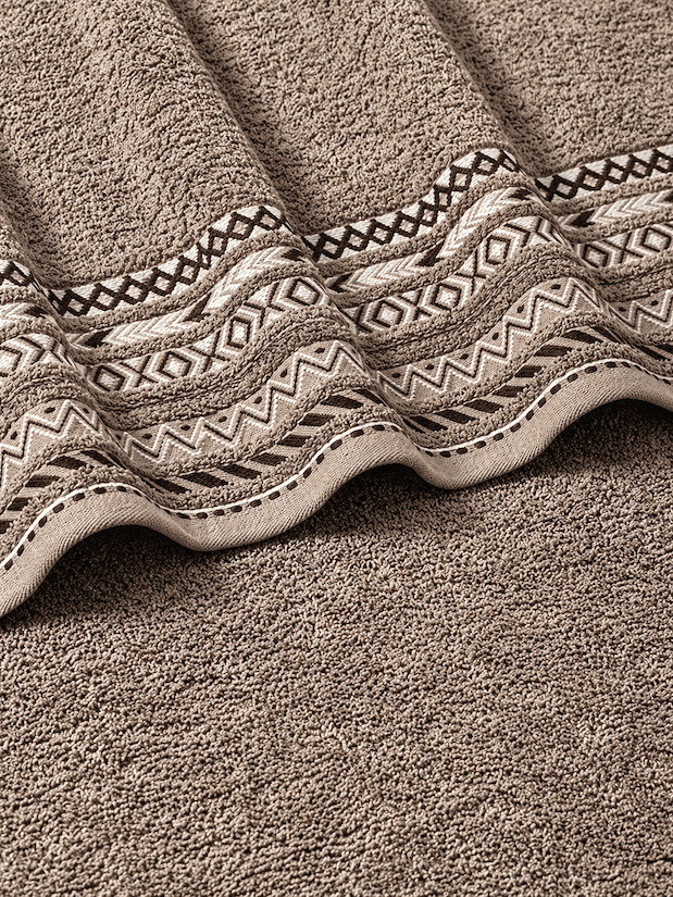 Picasso Hand Towel Tribal Border