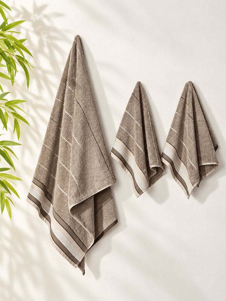 Picasso 3-Piece Towel Set Linear Border