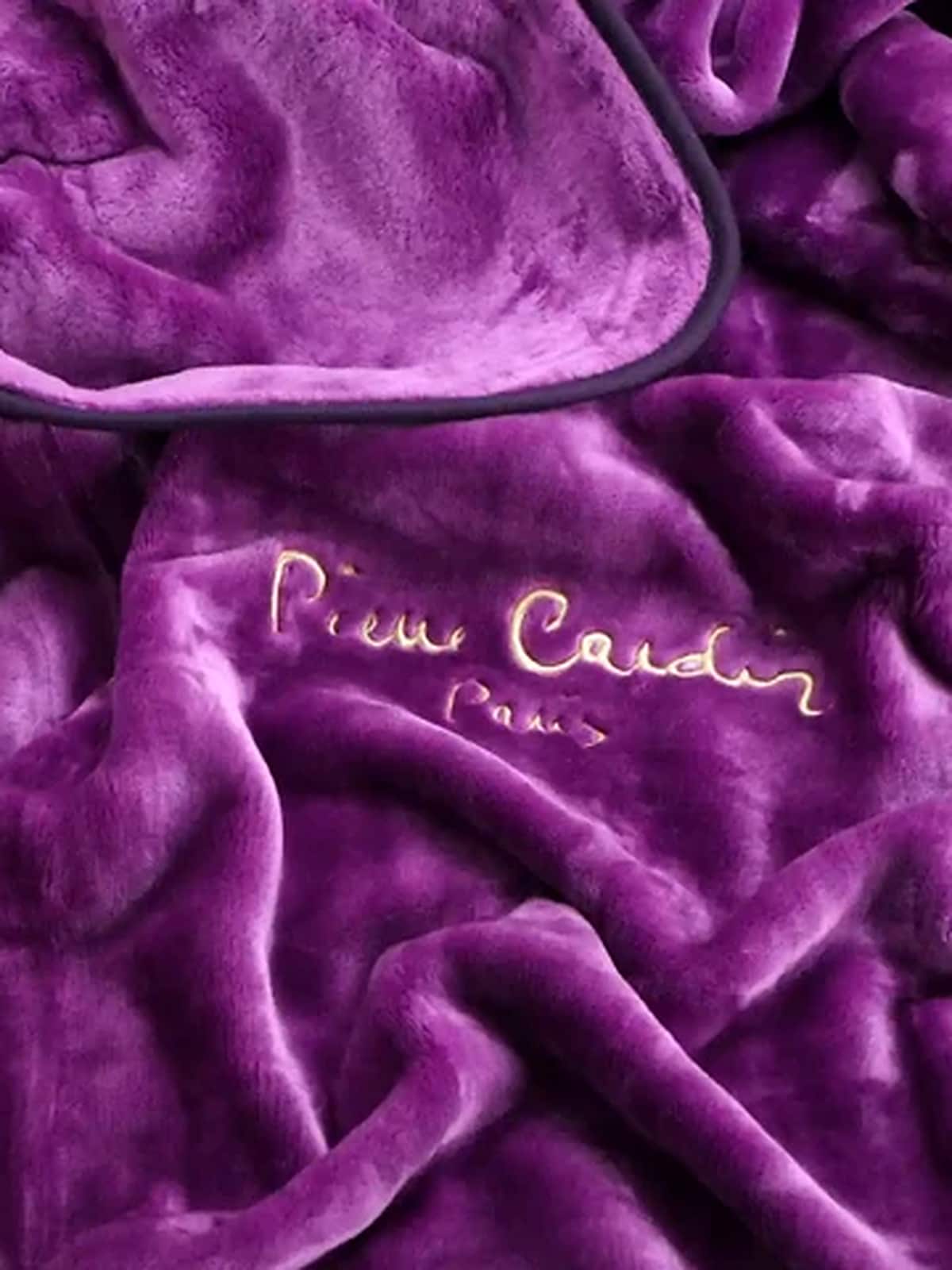 Pierre Cardin Nancy Blankets