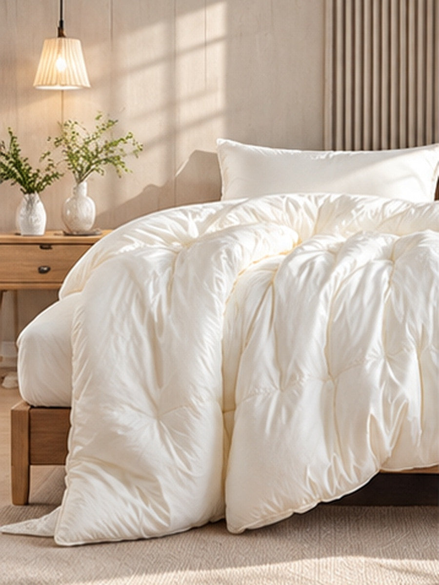 Milk Quilt 350 GSM For Extreme Winters