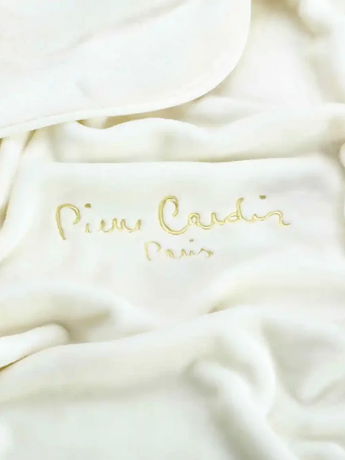 Pierre Cardin Nancy Blankets