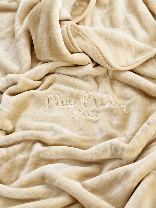 Pierre Cardin Nancy Blankets