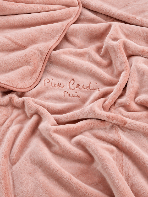 Pierre Cardin Nancy Blankets