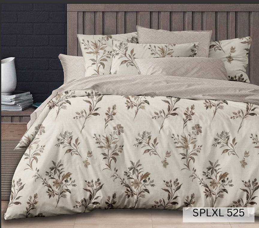 Cream bedsheet with fine olive-brown botanical sprigs, English Home 220TC SPLXL525