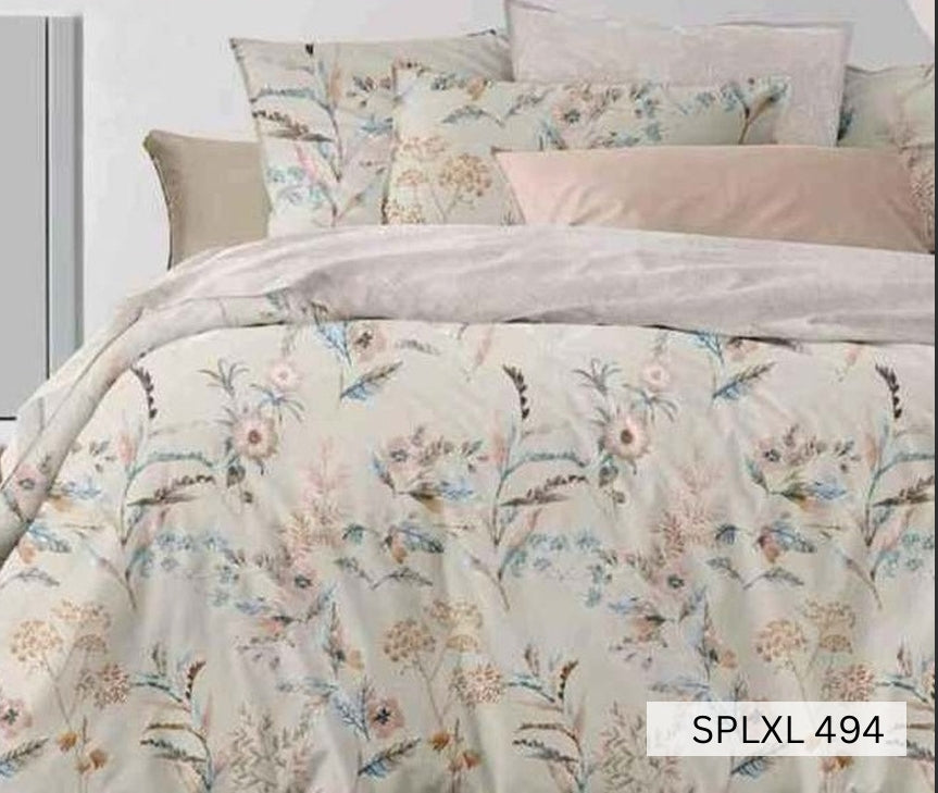 Cream bedsheet with pastel meadow flowers and grasses, English Home 220TC