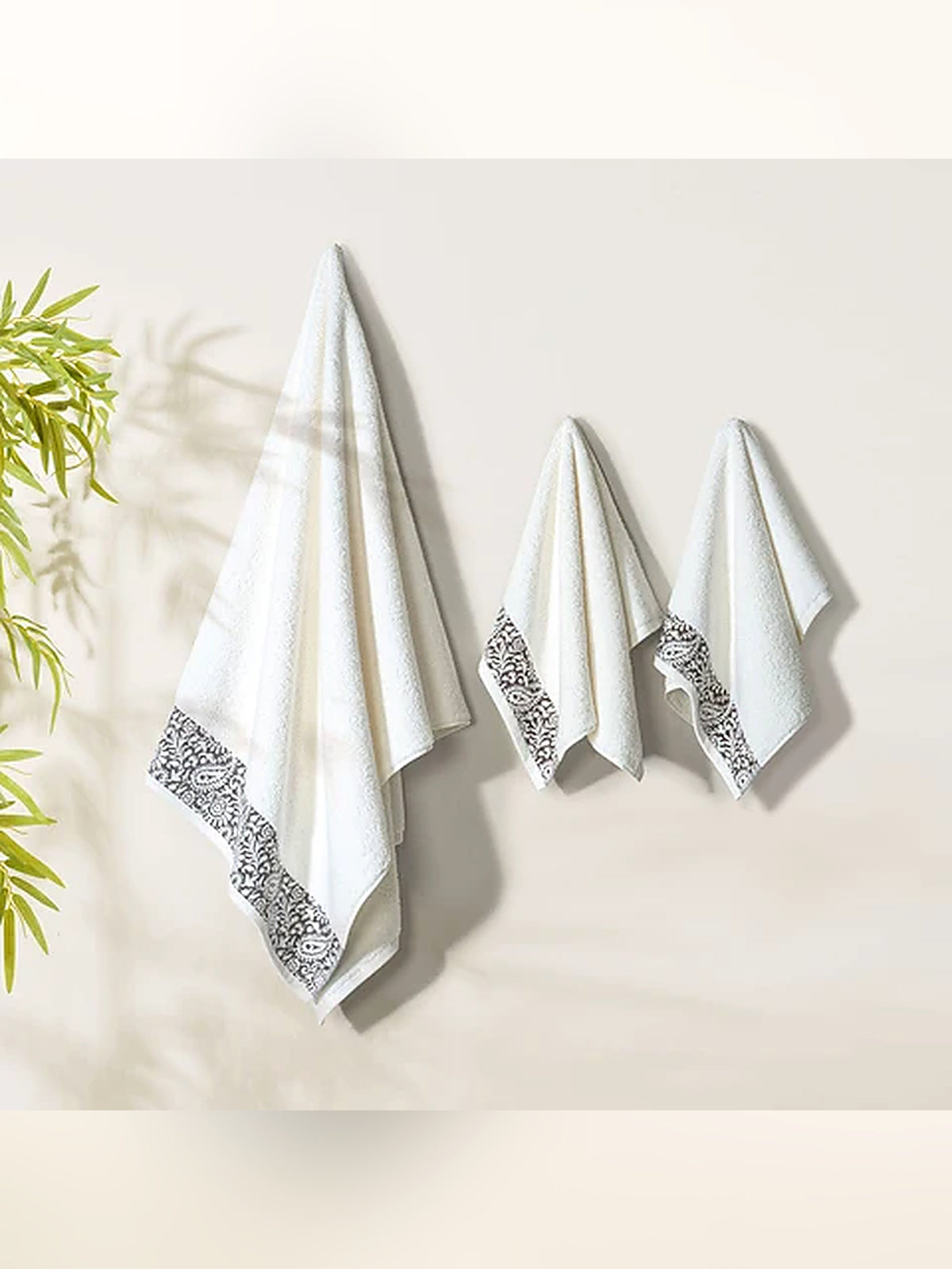 Picasso 3-Piece Towel Set Floral Border