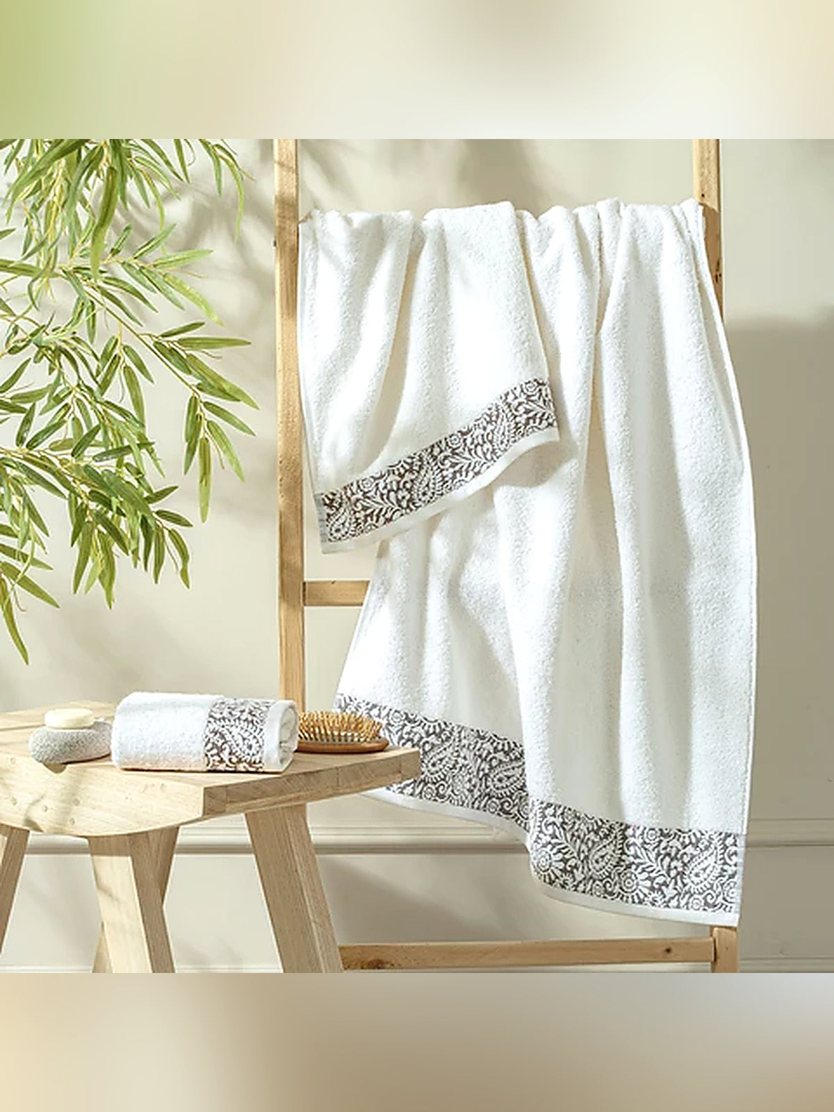 Picasso 3-Piece Towel Set Floral Border