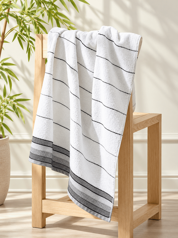 Picasso Bath Towel Linear Border