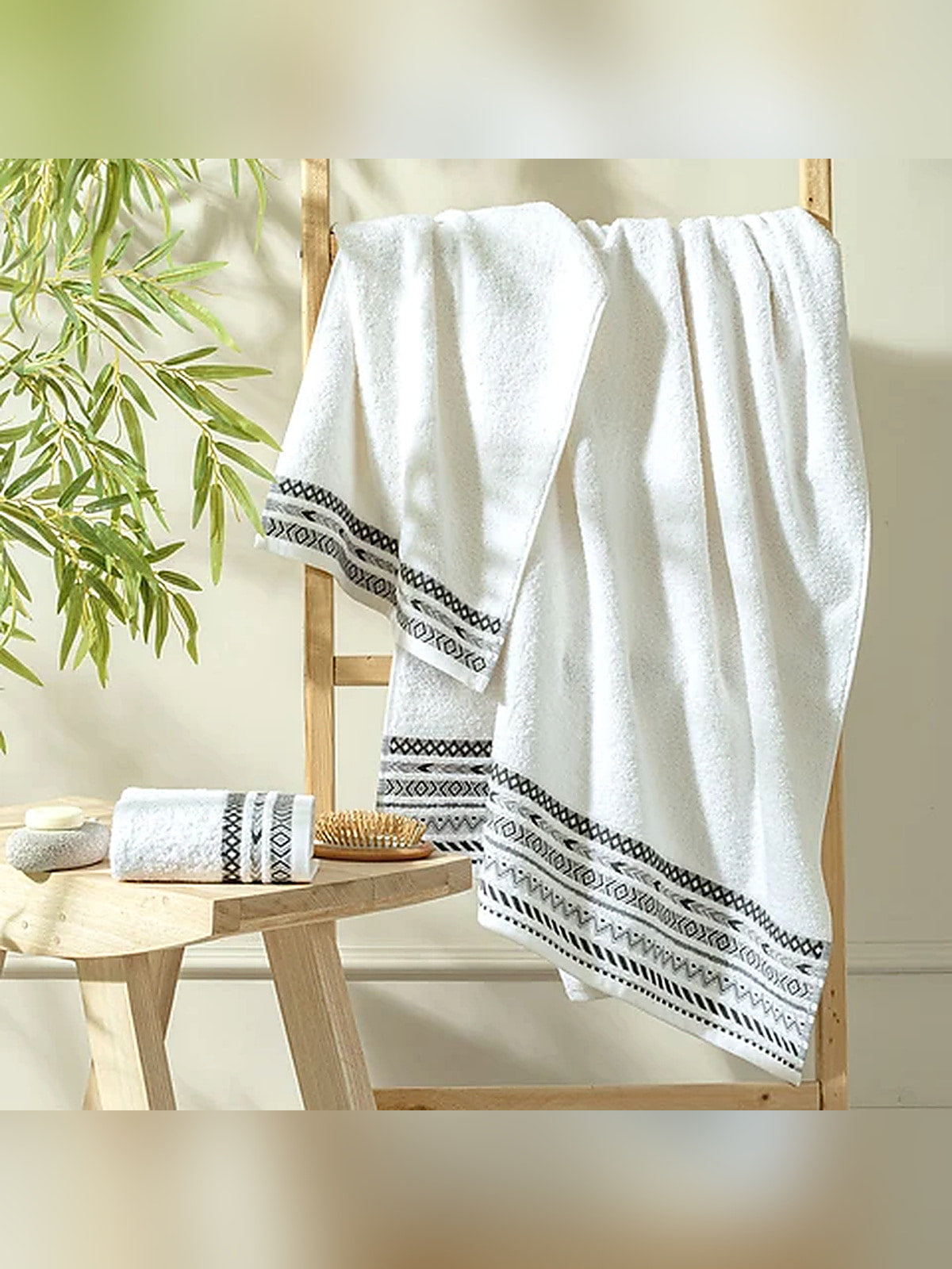 Picasso 3-Piece Towel Set Tribal Border