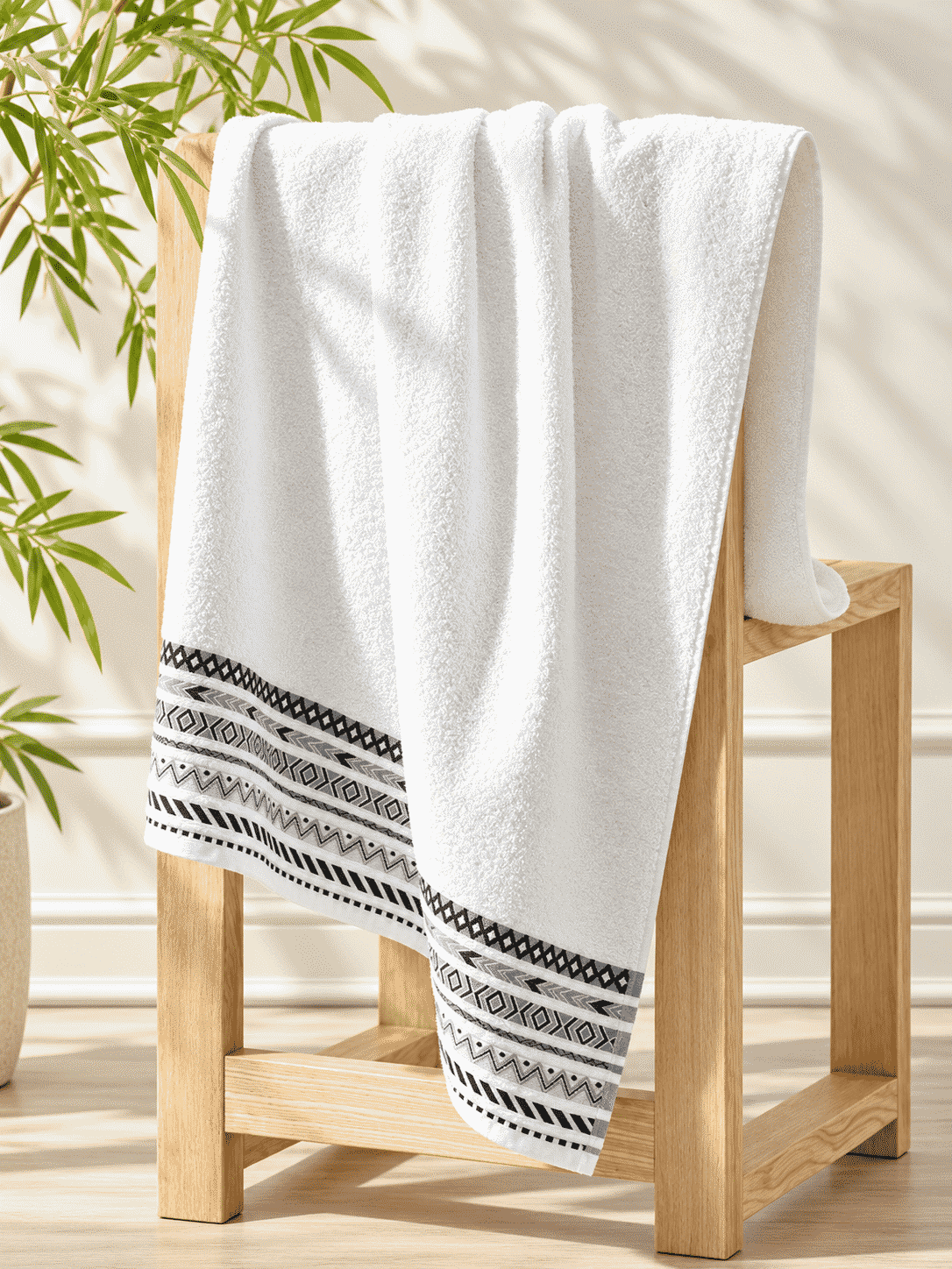 Picasso Bath Towel Tribal Border