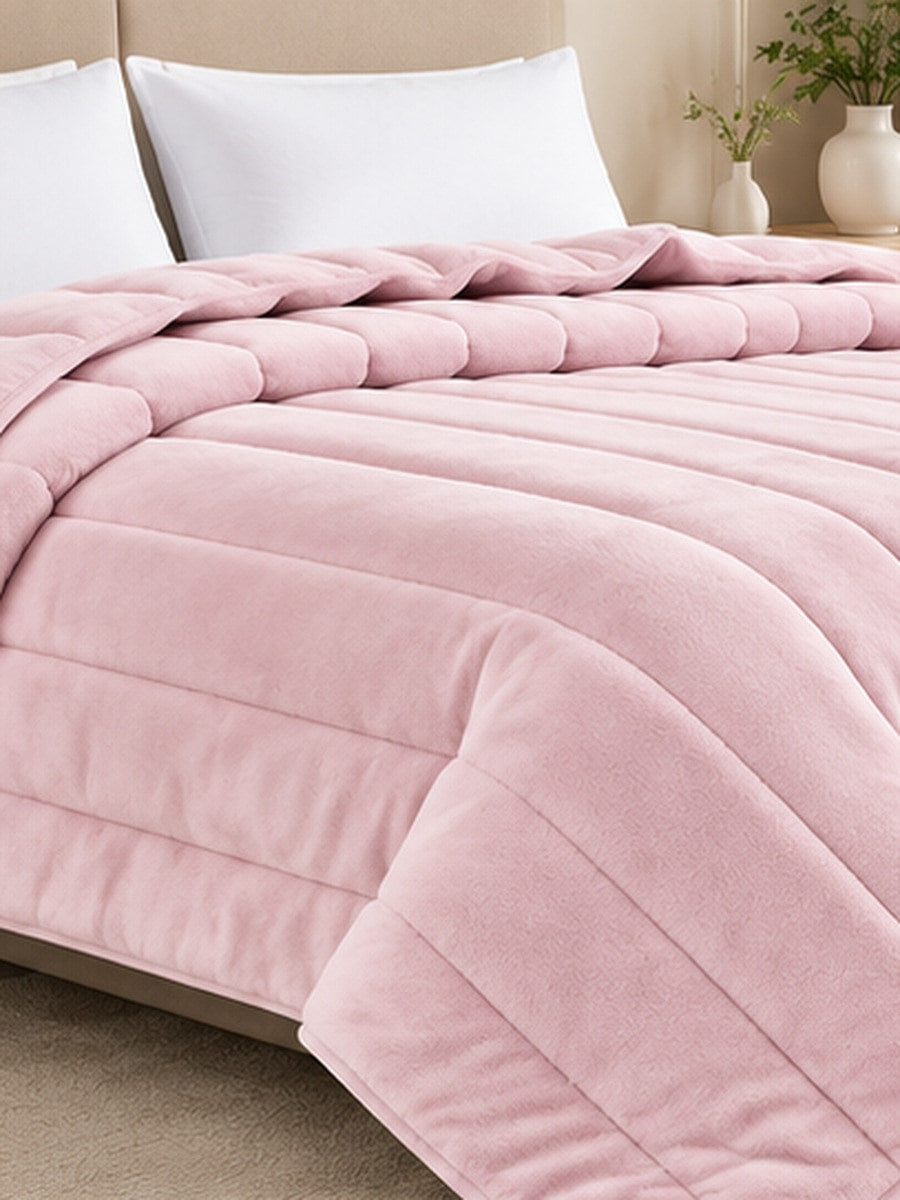 Moonwalker Extreme Winter Arctic Fleece Quilt 700 GSM