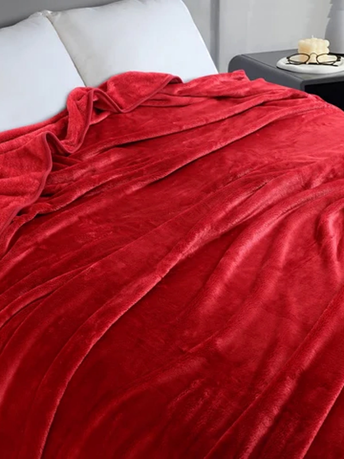 Pierre Cardin Roche 745 Blanket