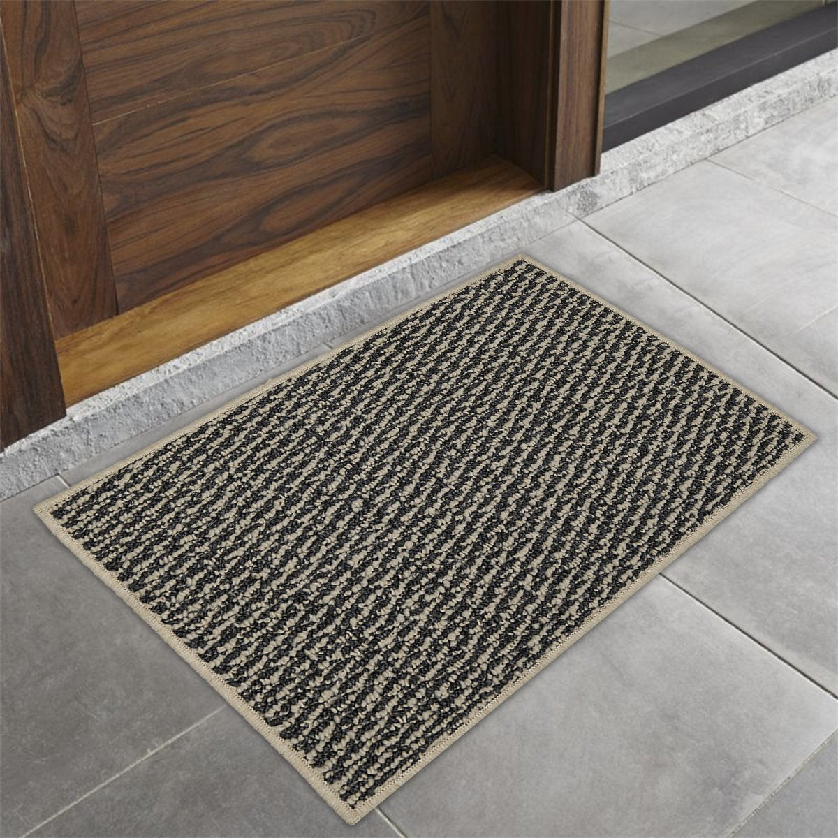 Grey Outdoor Mat front view