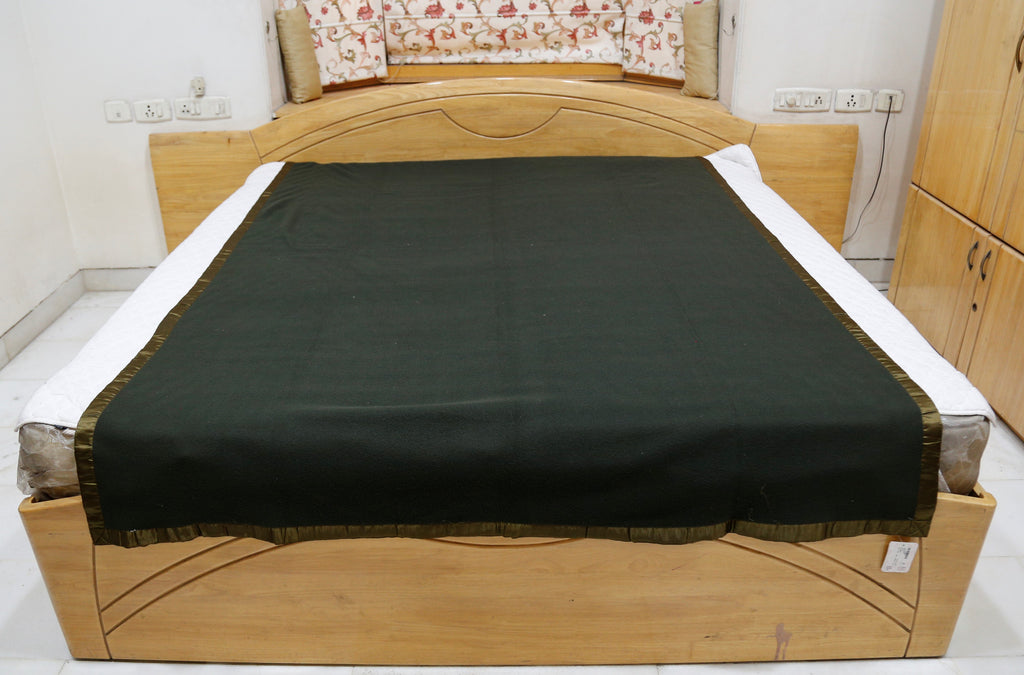 Solid (M.Green) with Border Blanket(60 X 90 Inch)-Polyester - Jagdish Store Online Since 1965