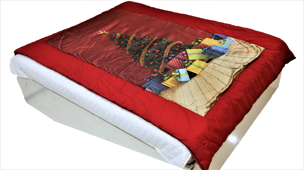 Green Printed Polyester Quilt front view